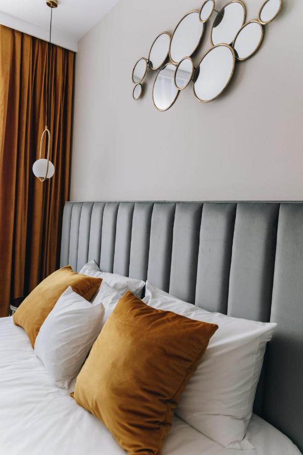 Tulip Apartment Oradea Exterior foto