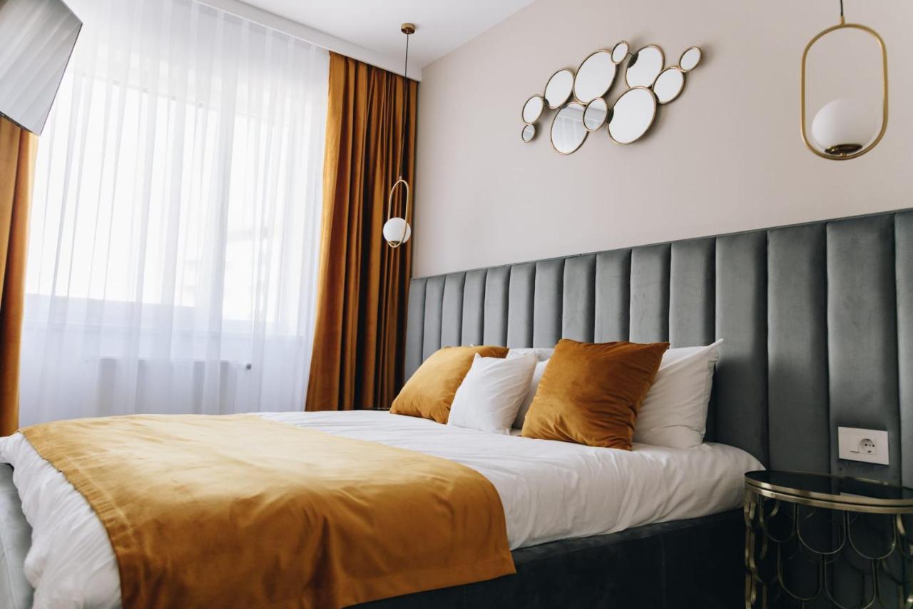 Tulip Apartment Oradea Exterior foto